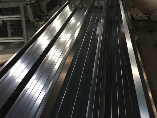 20-275 g/m2 Hojas de acero corrugado recubiertas de zinc / paneles de techo galvanizados para la construcción