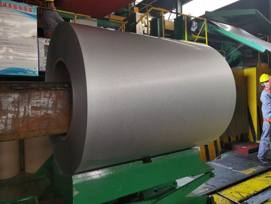 600-1250mm bobina galvanizada en caliente resistente a la corrosión regular / cero / gran espangilla