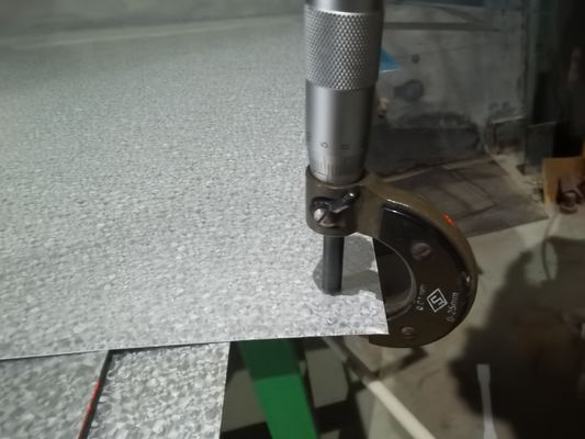 25-30% de elongación de la bobina de acero GL para materiales de construcción fuertes y duraderos