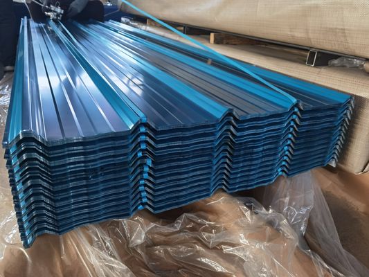 Resistencia a la tracción 270-500MPa Hoja de acero corrugado Estructuras fuertes y resistentes